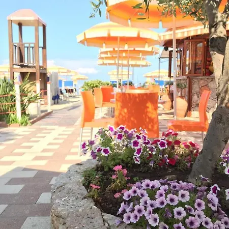 Cute With Sea View ジャルディーニ・ナクソス