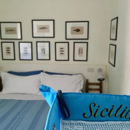 Cute With Sea View Джардини-Наксос