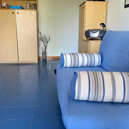 Апартаменты Cute With Sea View